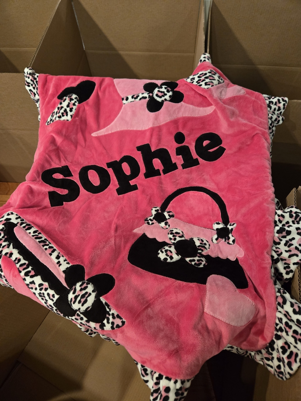 Personalized Pink 'Sophie' Plush Blanket with Fashion Appliqués Stroller/ Crib